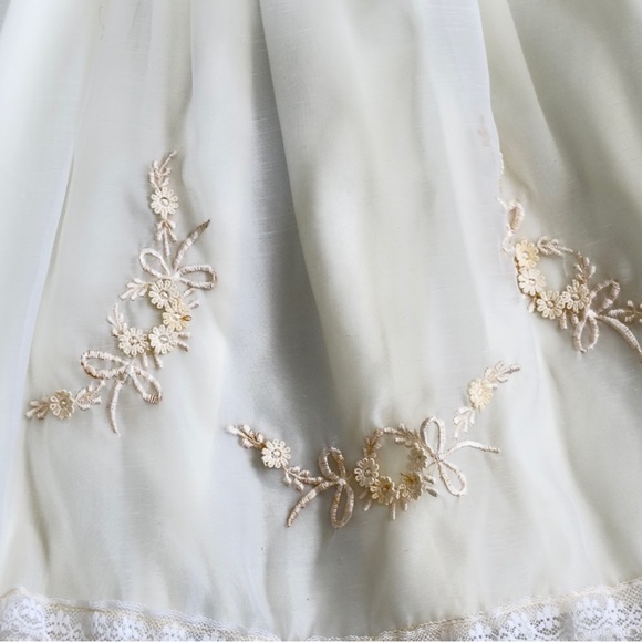 Vintage Baby/Child Baptism Christening Gown Sheer Organza Embroidery W/Shawl - Picture 5 of 16